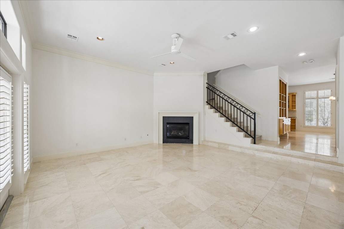 6906 Sewanee Street Houston, TX 77025 - Photo 6 of 30