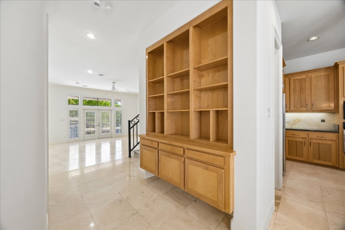 6906 Sewanee Street Houston, TX 77025 - Photo 10 of 30