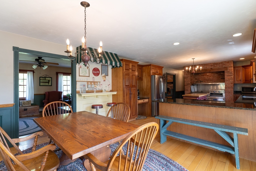 147 Oakham Road North Brookfield, MA 01535 - Photo 16 of 41