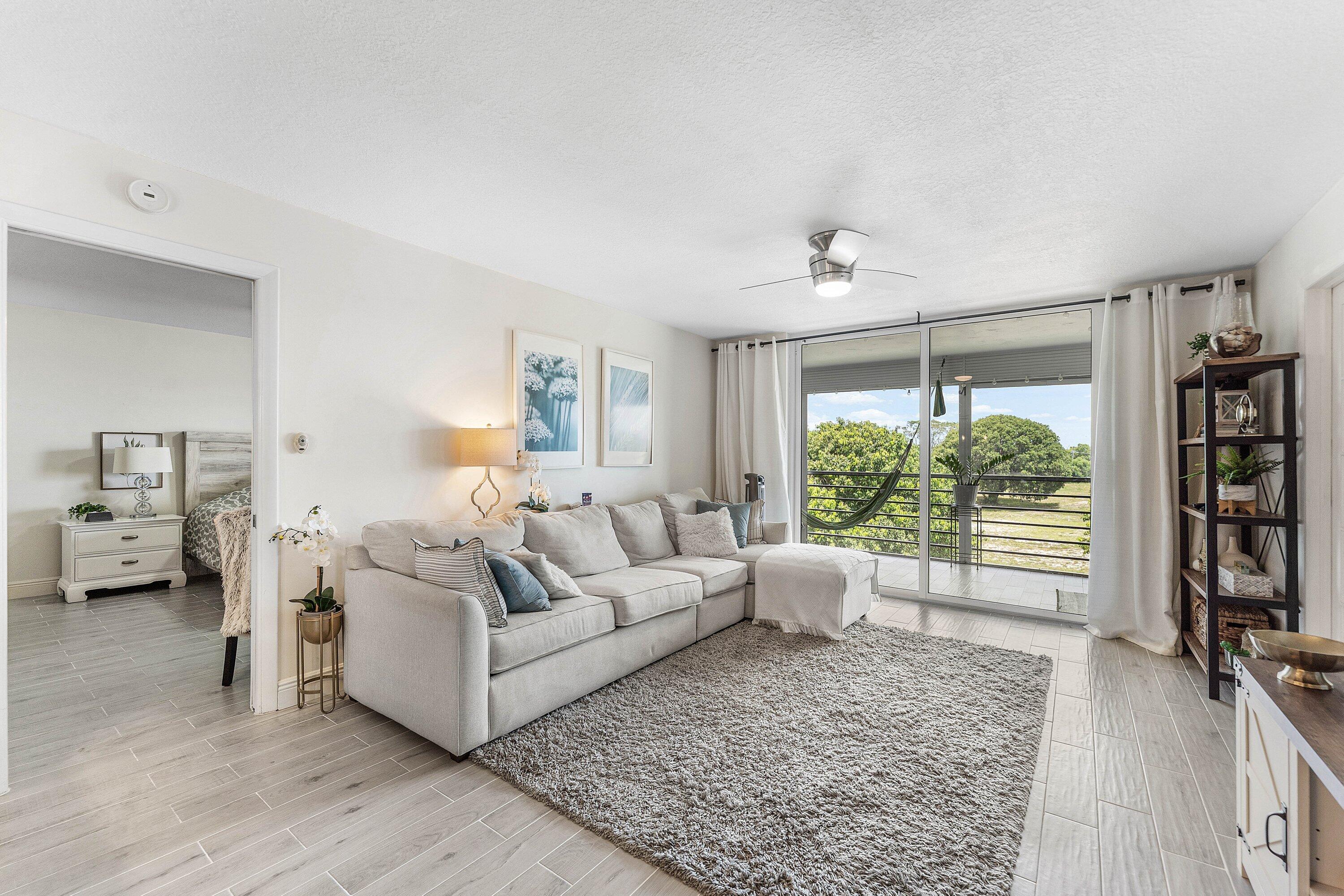 6000 Northwest 2nd Avenue, Unit 433 Boca Raton, FL 33487 - Photo 11 of 32 010-6000Northwest2ndAvenue-433-BocaRaton