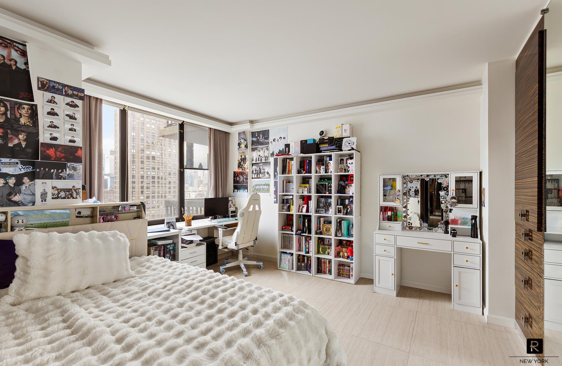 422 East 72nd Street, Unit 24D Manhattan, NY 10021 - Photo 9 of 16