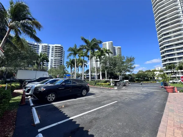 $475,000 | 3575 Mystic Pointe Drive, Aventura, FL 33180