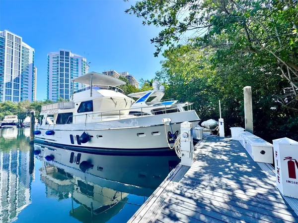 $475,000 | 3575 Mystic Pointe Drive, Aventura, FL 33180