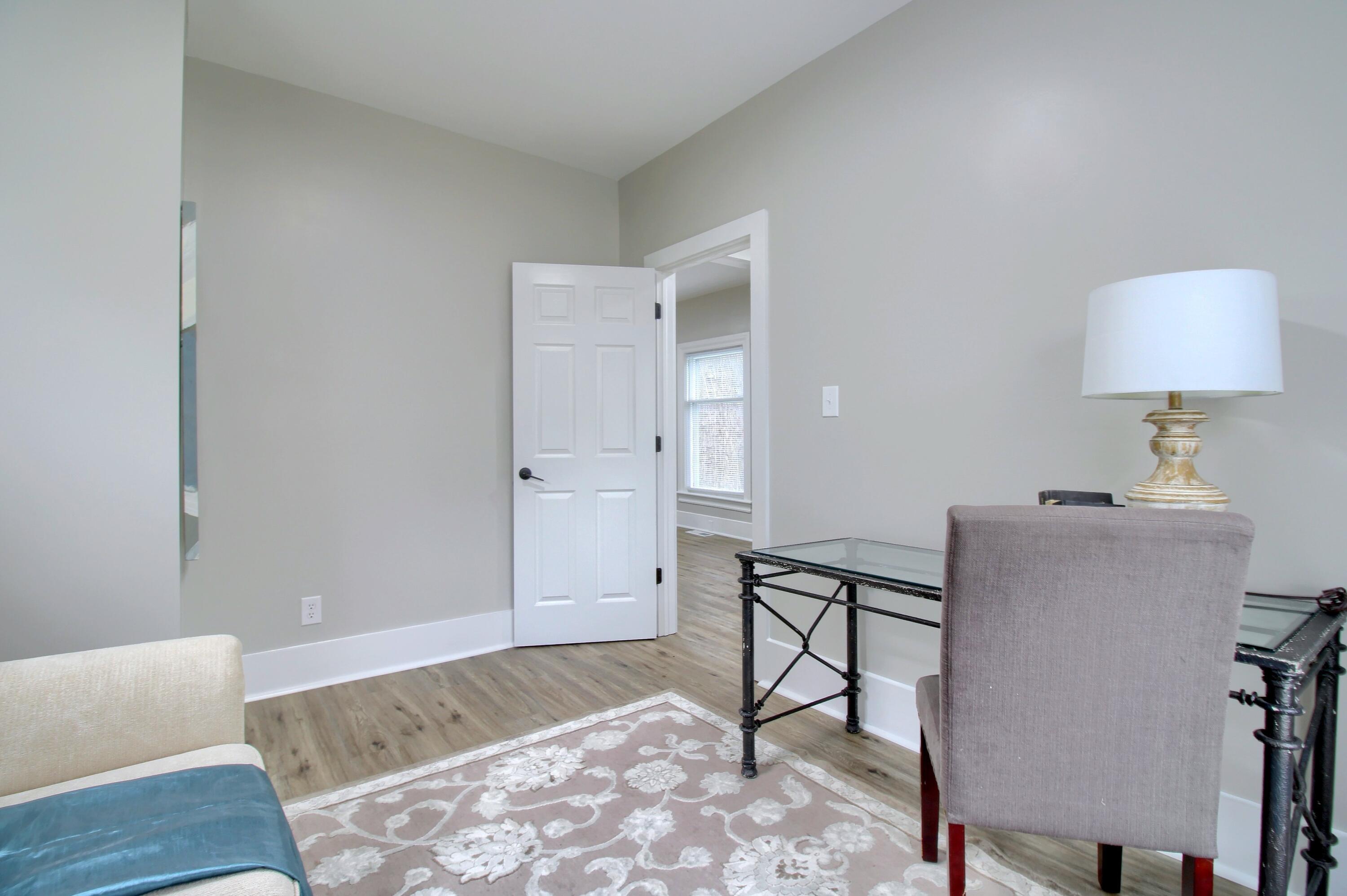 127 Bates Street Jackson, MI 49202 - Photo 14 of 39 Office-2nd-View (1)