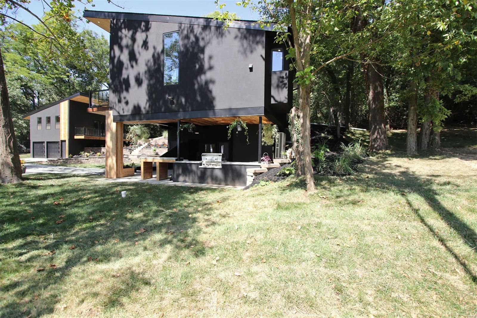 30 Country Lane Wood River, IL 62095 - Photo 10 of 49