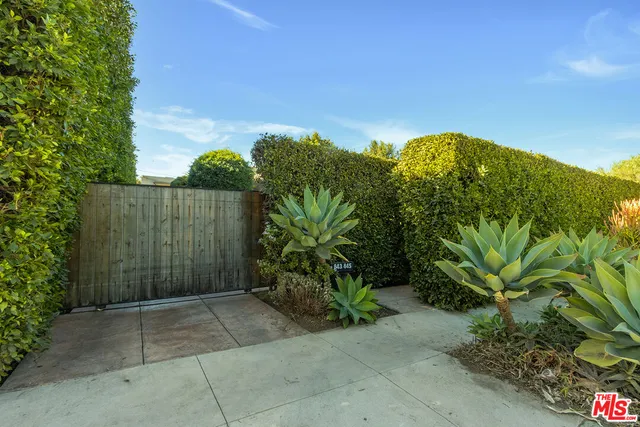 $4,099 | 843 North Ogden Drive, Los Angeles, CA 90046