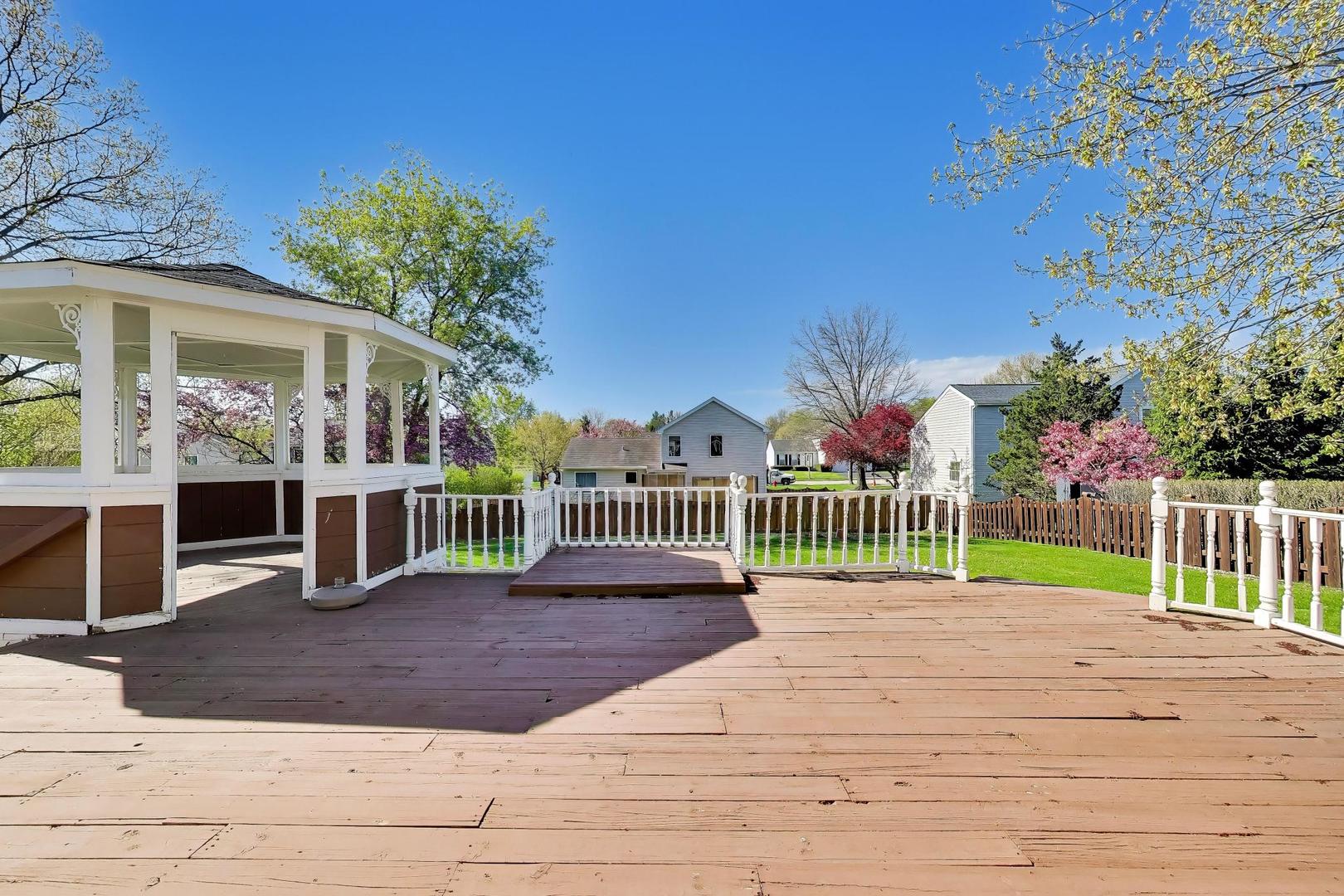 530 Cypress Bridge Road Lake Zurich, IL 60047 - Photo 42 of 44