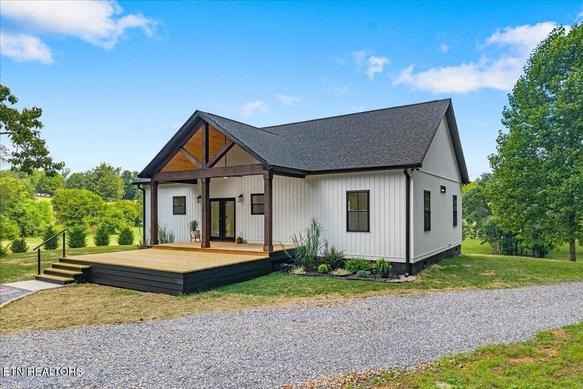 225 Summit Road Madisonville, TN 37354 - Photo 7 of 18
