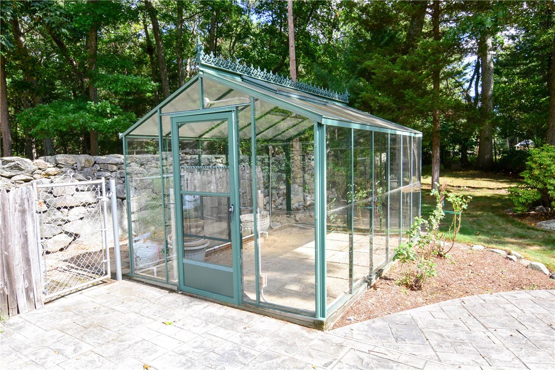 396 Love Lane Warwick, RI 02818 - Photo 28 of 38