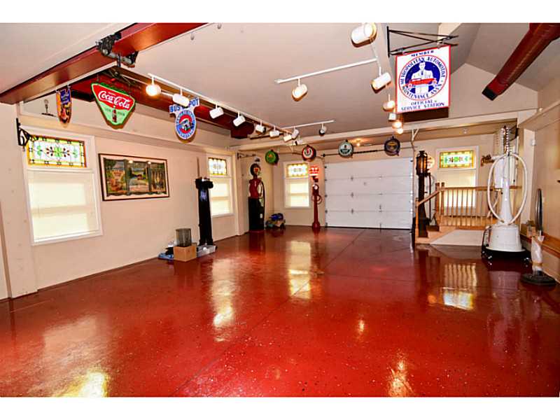 396 Love Lane Warwick, RI 02818 - Photo 35 of 38 Garage.