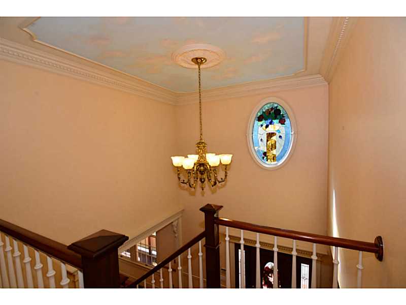 396 Love Lane Warwick, RI 02818 - Photo 8 of 38 Entry.