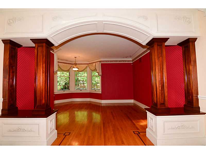 396 Love Lane Warwick, RI 02818 - Photo 9 of 38 Living Room.