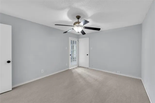 a view of a room with shelf