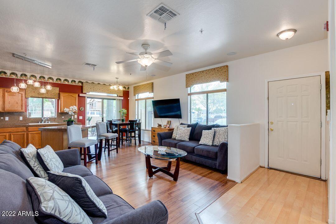 2150 East Bell Road, Unit 1168 Phoenix, AZ 85022 - Photo 5 of 25 5