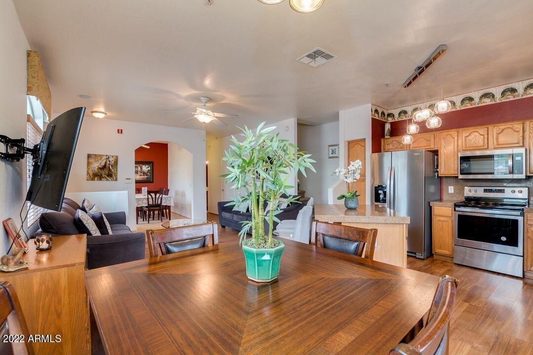 2150 East Bell Road, Unit 1168 Phoenix, AZ 85022 - Photo 7 of 25 7