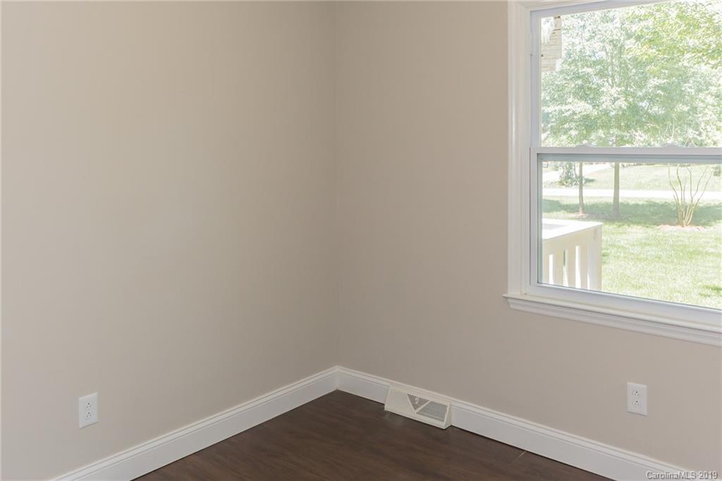 200 Rexford Road Matthews, NC 28104 - Photo 13 of 24 Gallery Image 13
