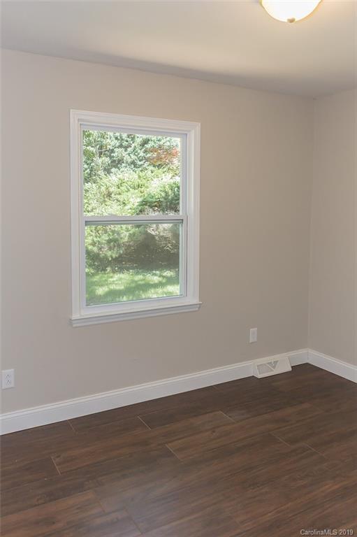 200 Rexford Road Matthews, NC 28104 - Photo 16 of 24 Gallery Image 16