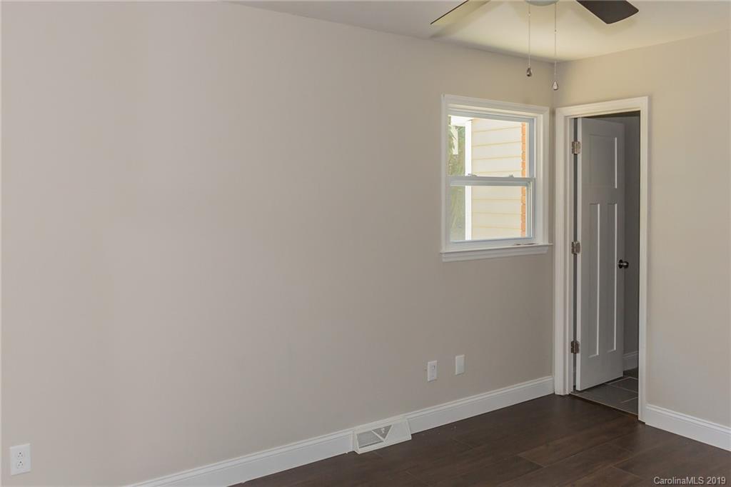 200 Rexford Road Matthews, NC 28104 - Photo 9 of 24 Gallery Image 9