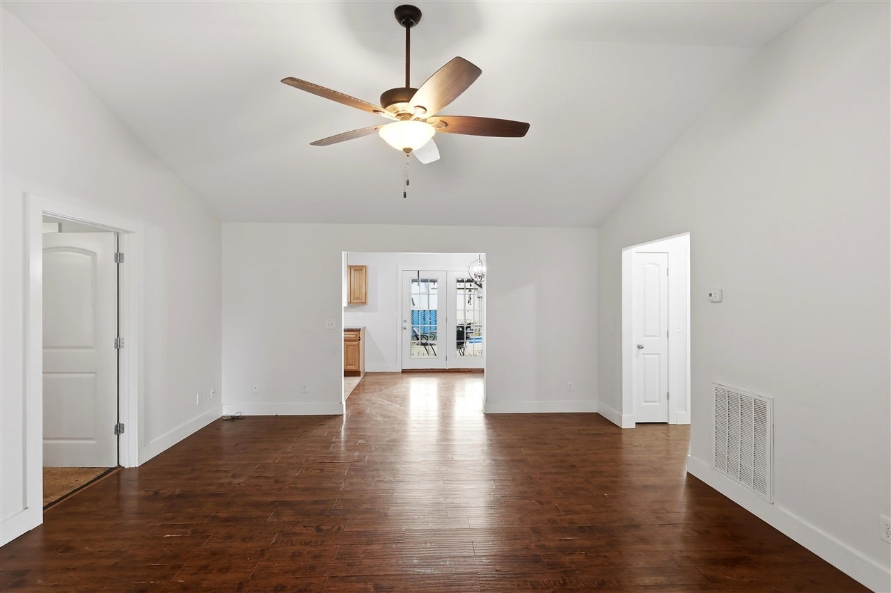 154 Cox Road Smiths Grove, KY 42171 - Photo 23 of 43 Gallery Image 23
