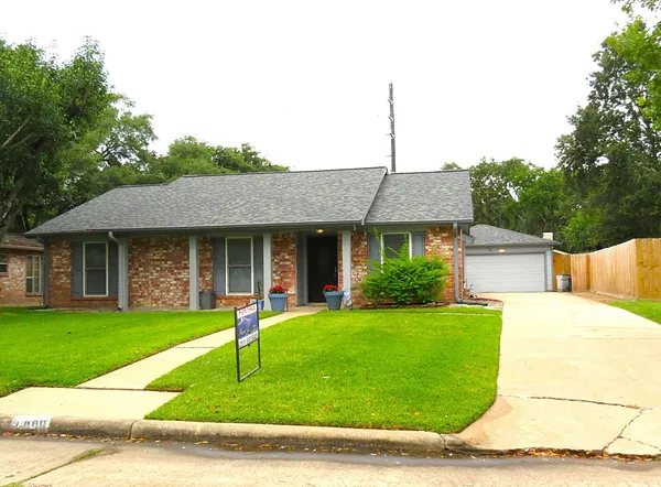 $275,000 | 1006 Crossfield Drive, Katy, TX 77450