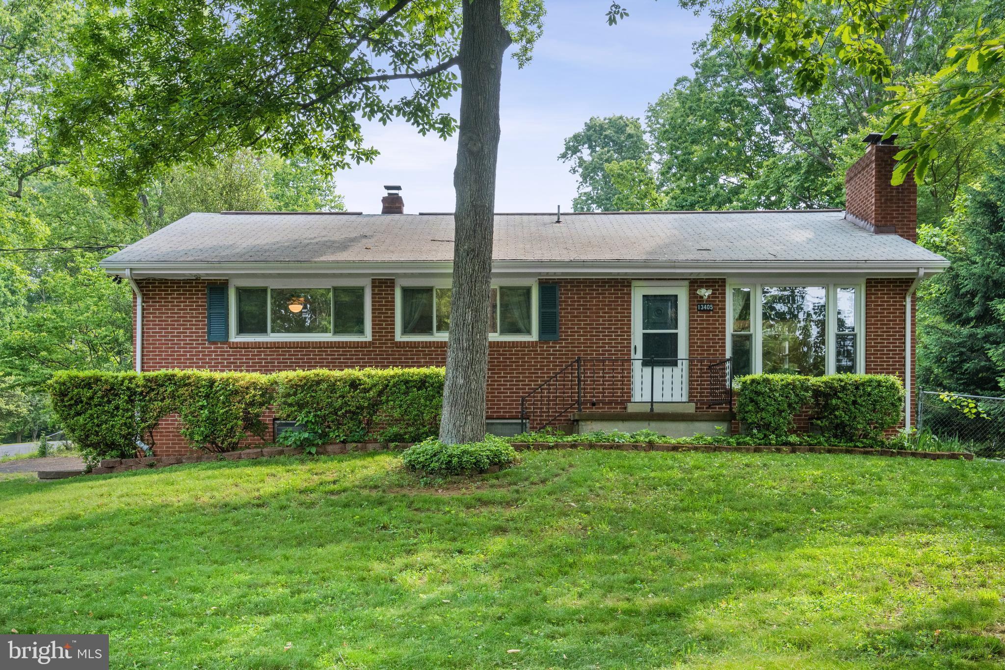 13405 Kahns Road Manassas, VA 20112 - Photo 1 of 35 Gallery Image 1