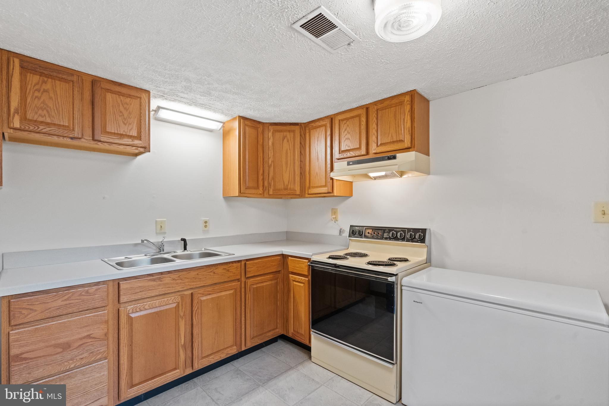 13405 Kahns Road Manassas, VA 20112 - Photo 20 of 35 Gallery Image 20