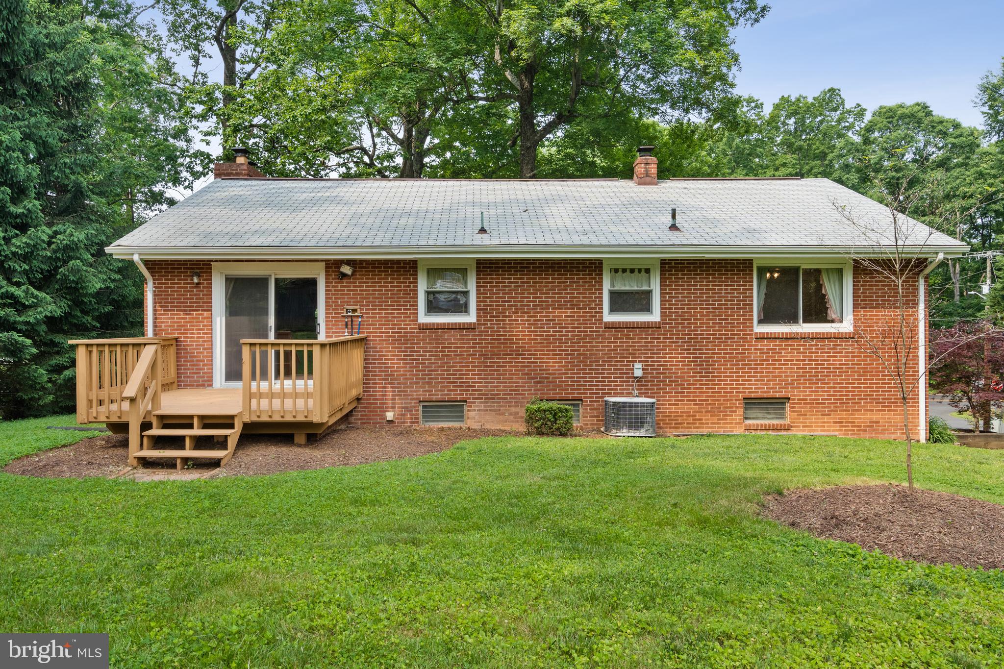 13405 Kahns Road Manassas, VA 20112 - Photo 27 of 35 Gallery Image 27