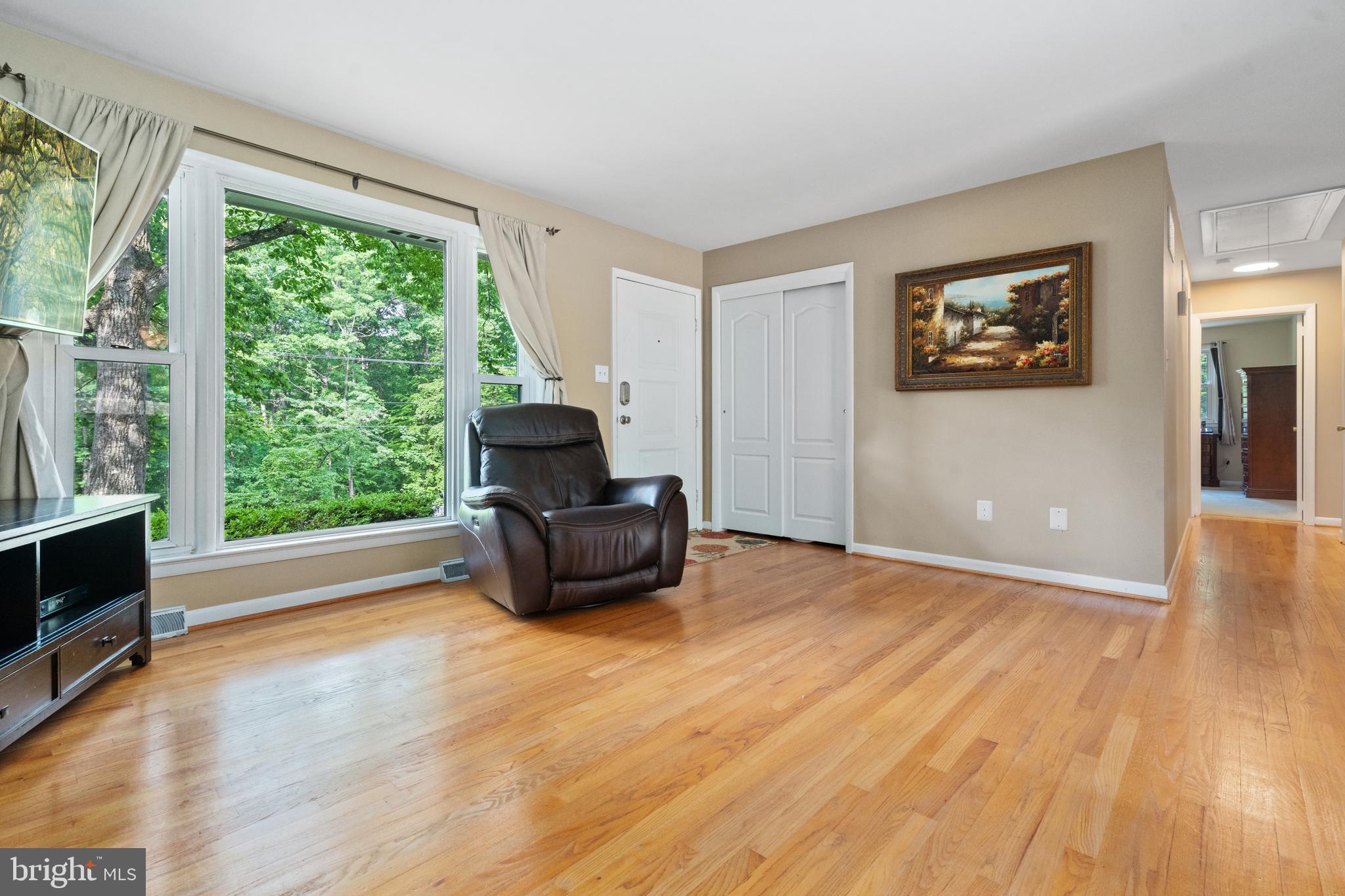 13405 Kahns Road Manassas, VA 20112 - Photo 6 of 35 Gallery Image 6