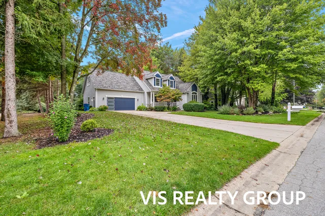 $649,900 | 15130 Wildfield Drive, Spring Lake, MI 49456
