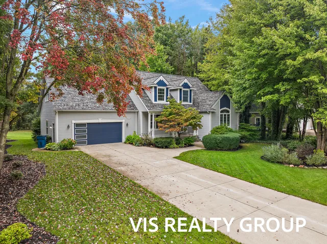 $649,900 | 15130 Wildfield Drive, Spring Lake, MI 49456