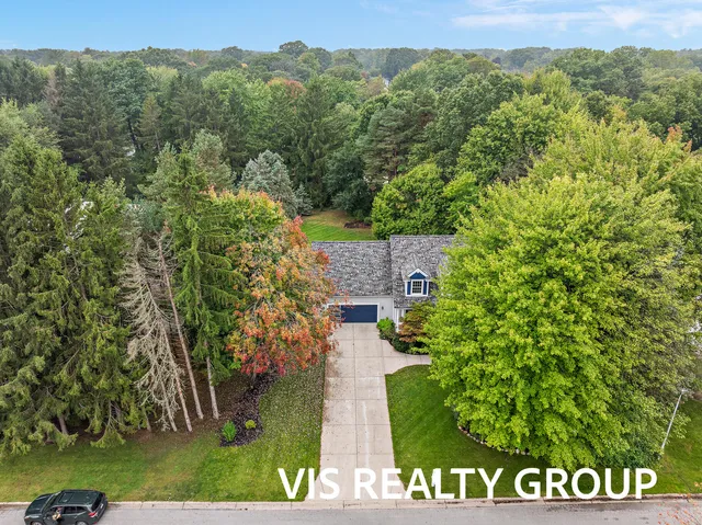 $649,900 | 15130 Wildfield Drive, Spring Lake, MI 49456