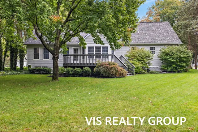 $649,900 | 15130 Wildfield Drive, Spring Lake, MI 49456