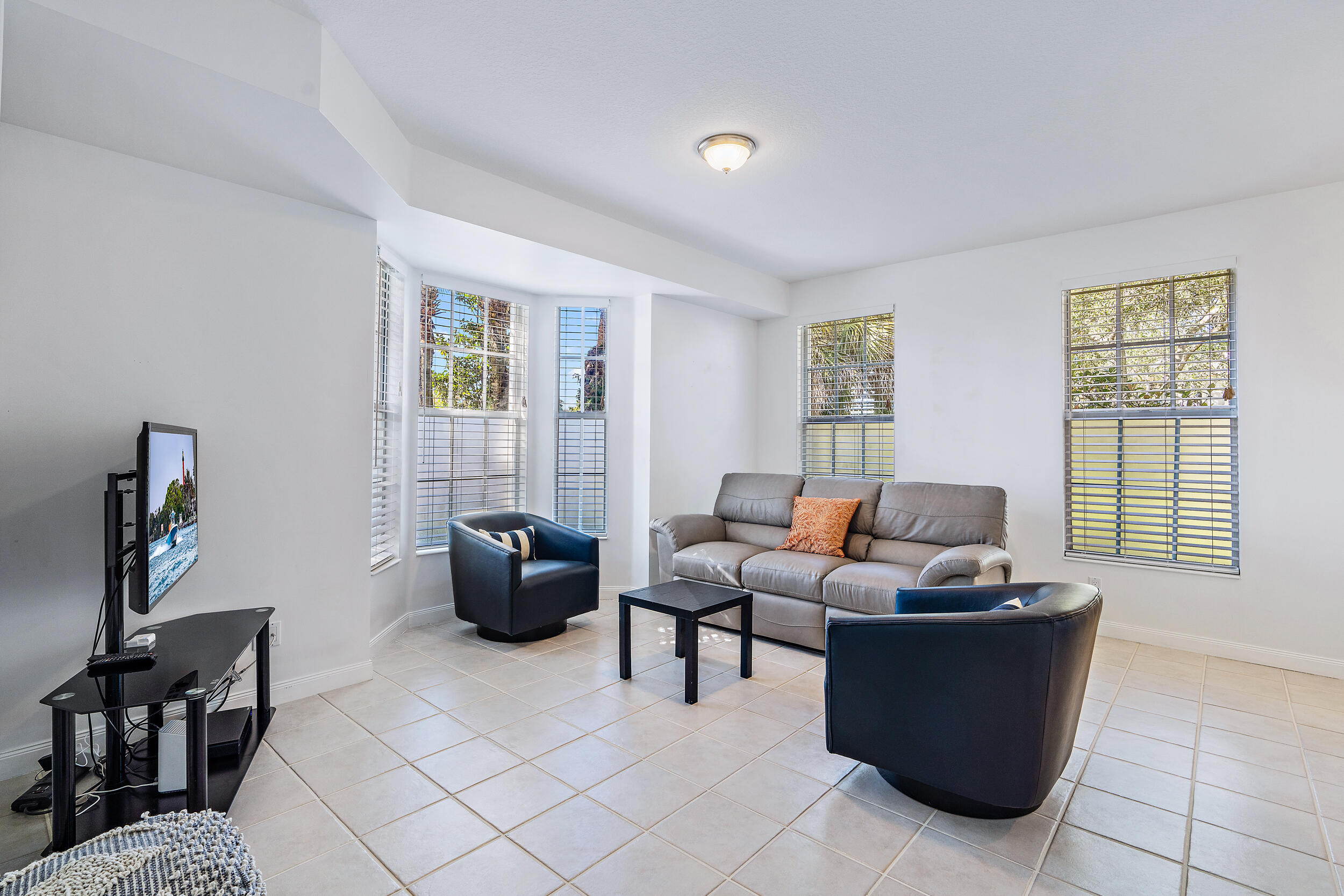 264 Murray Court Jupiter, FL 33458 - Photo 10 of 37 Family