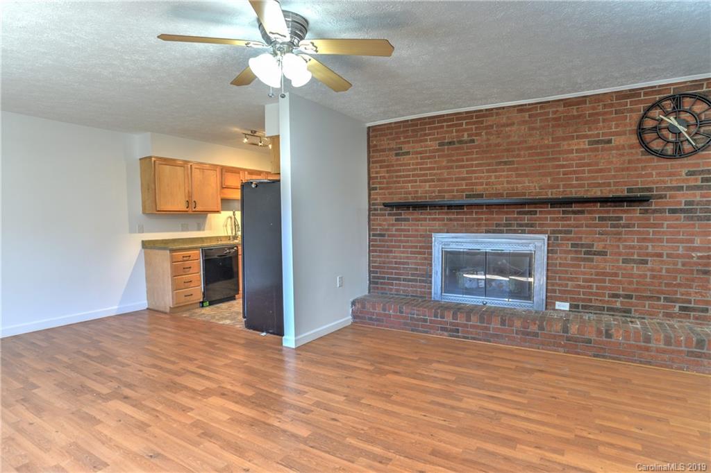 40 Moody Road, Unit 2 Asheville, NC 28806 - Photo 8 of 35 Gallery Image 8