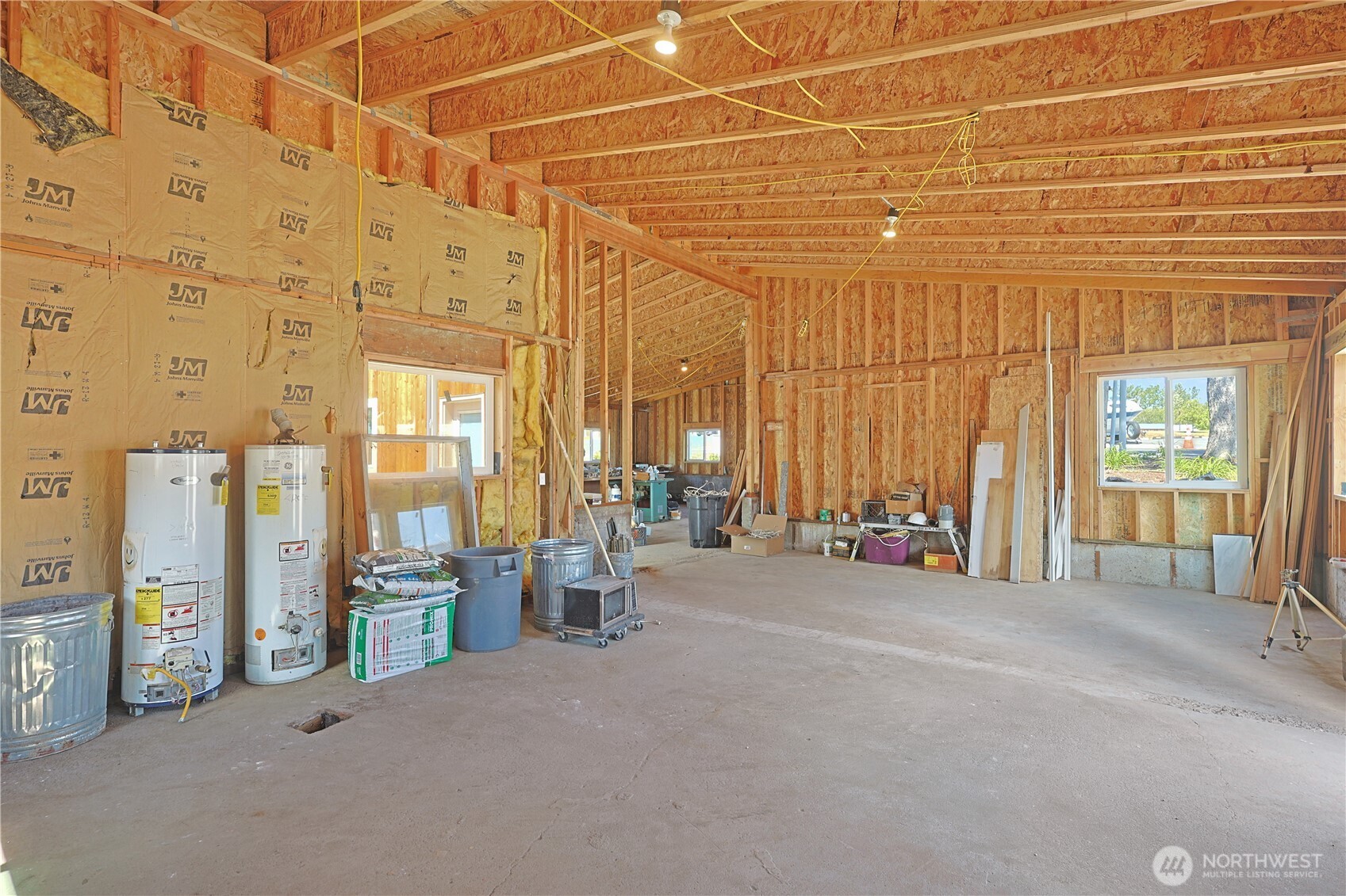 3618 Chrisella Road East Edgewood, WA 98371 - Photo 6 of 33 a view of a livingroom with furniture