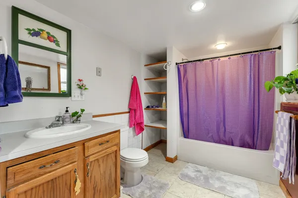 $575,000 | 713 Highway 12, Berlin, VT 05663