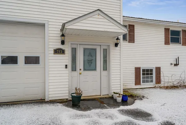 $575,000 | 713 Highway 12, Berlin, VT 05663