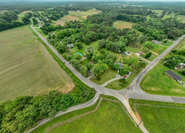 1689 Pleasant Ridge Road Huntland, TN 37345 - Photo 40 of 44