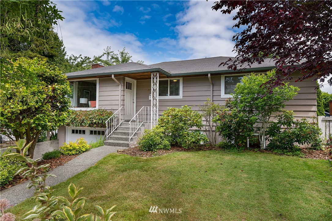 3926 Southwest Ida Street Seattle, WA 98136 - Photo 1 of 27 Gallery Image 1