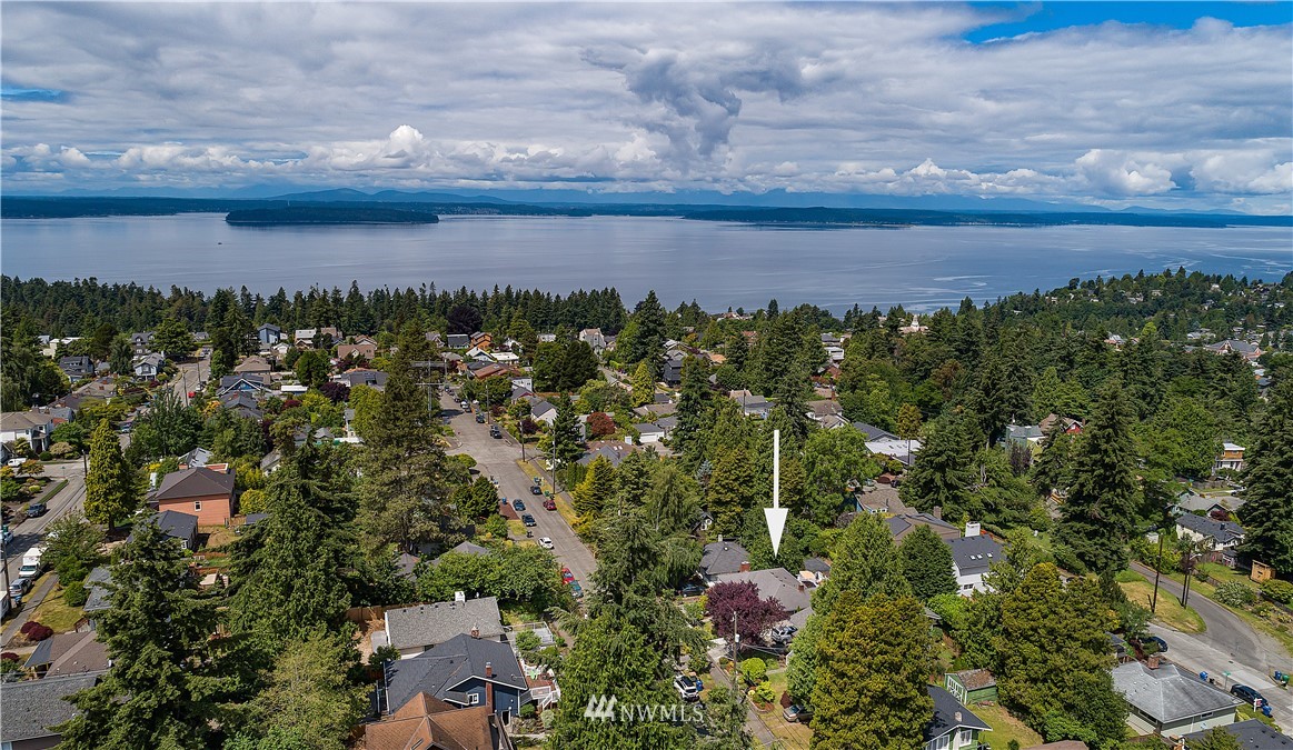 3926 Southwest Ida Street Seattle, WA 98136 - Photo 2 of 27 Gallery Image 2