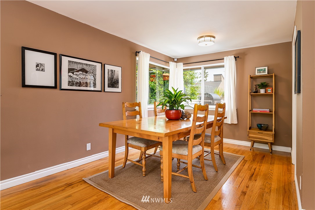 3926 Southwest Ida Street Seattle, WA 98136 - Photo 6 of 27 Gallery Image 6
