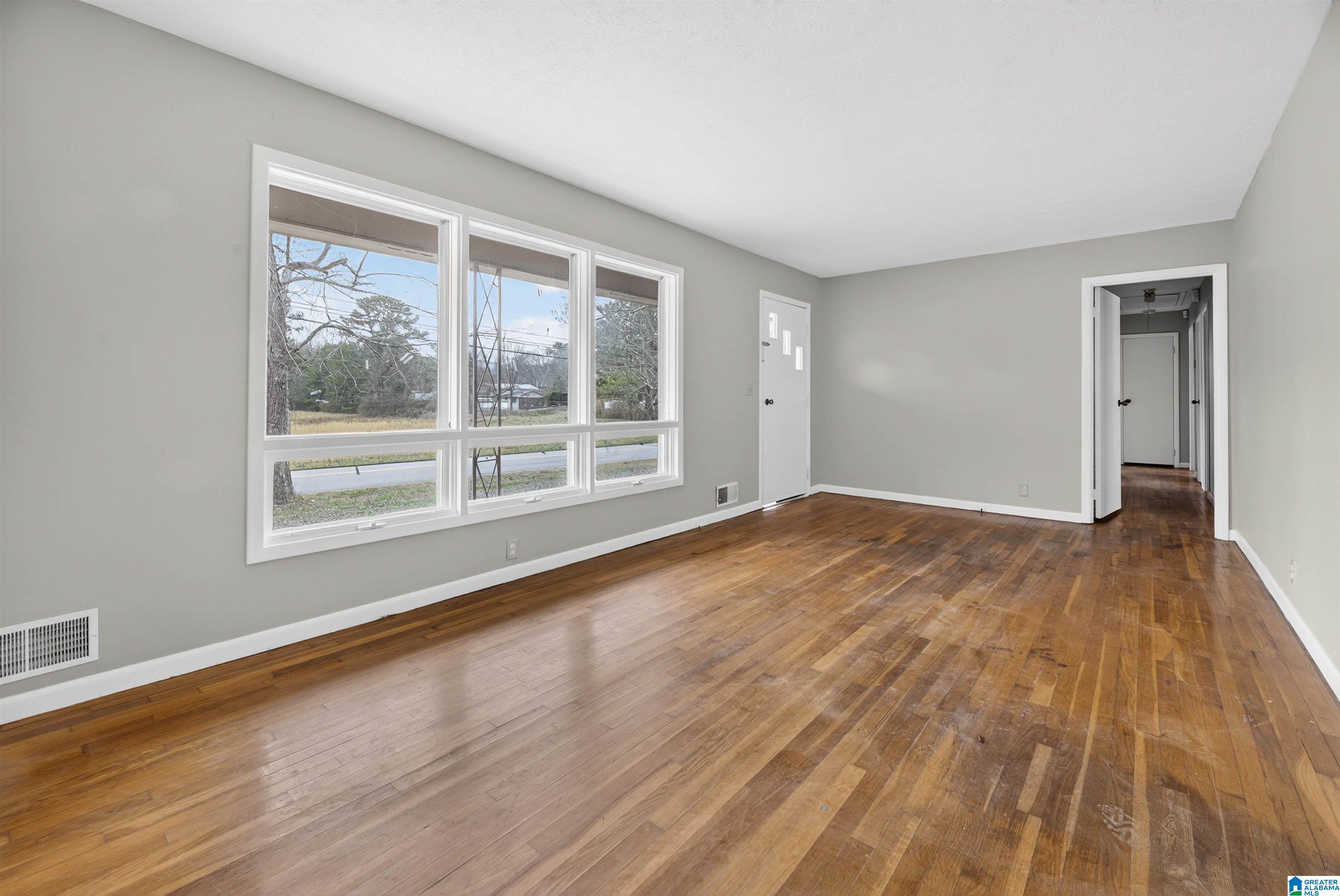 4104 Greenbrier Dear Road Anniston, AL 36207 - Photo 7 of 36