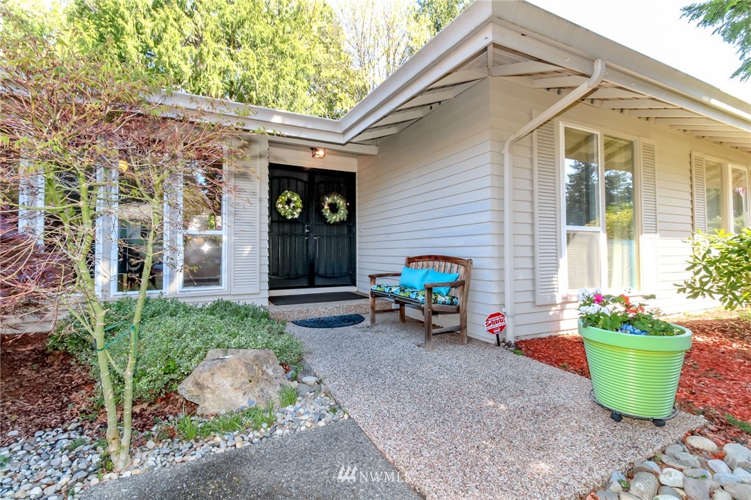 14838 Southeast 170th Street Renton, WA 98058 - Photo 2 of 24 Gallery Image 2