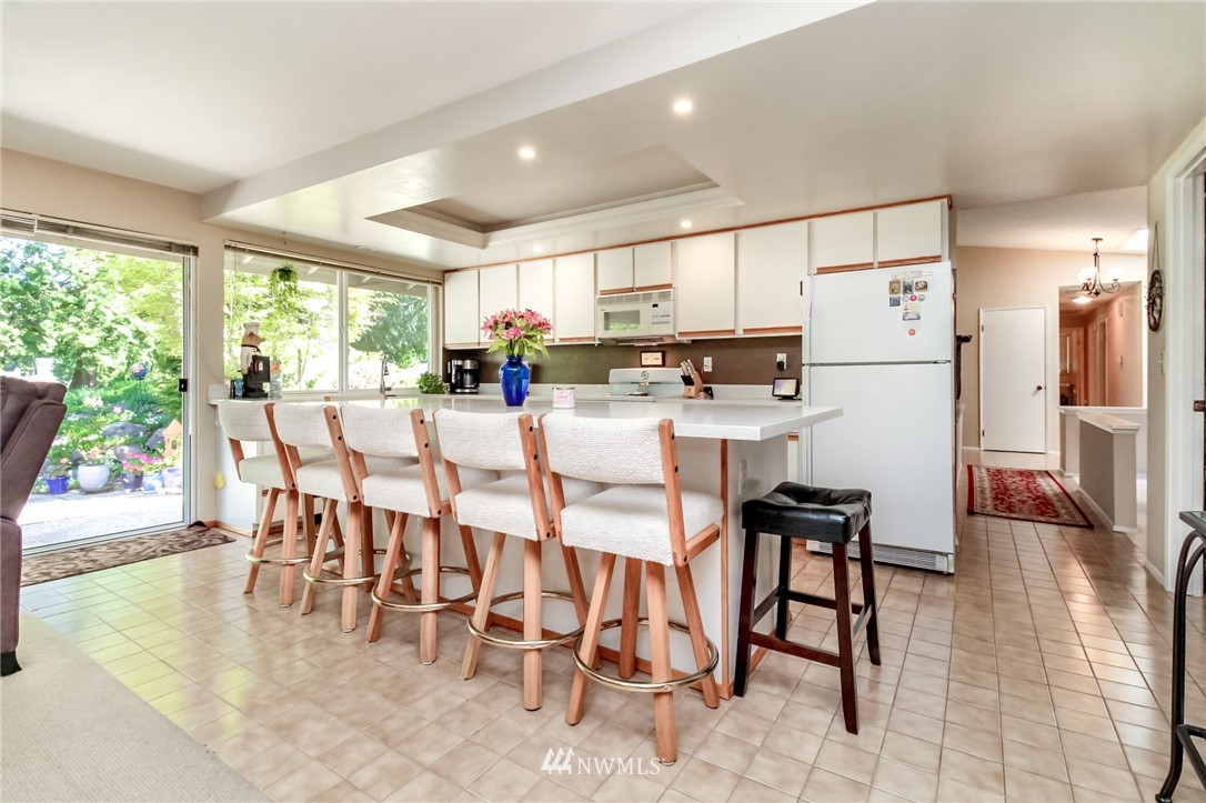 14838 Southeast 170th Street Renton, WA 98058 - Photo 11 of 24 Gallery Image 11