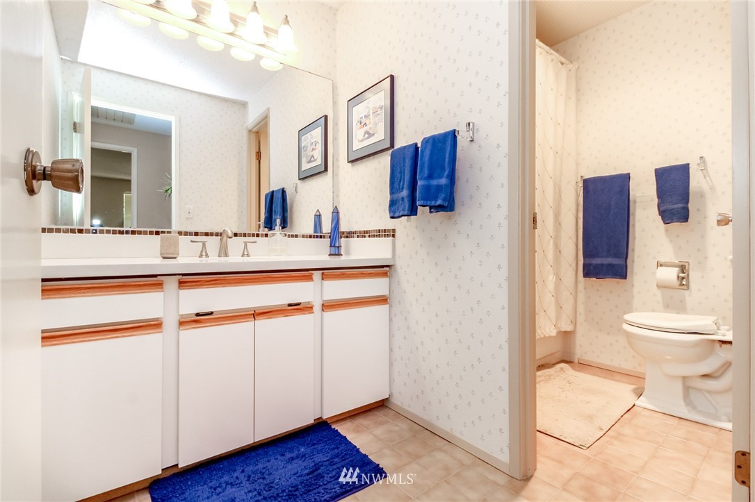 14838 Southeast 170th Street Renton, WA 98058 - Photo 16 of 24 Gallery Image 16