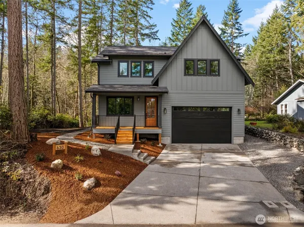 $1,045,000 | 630 8th Avenue, Fox Island, WA 98333