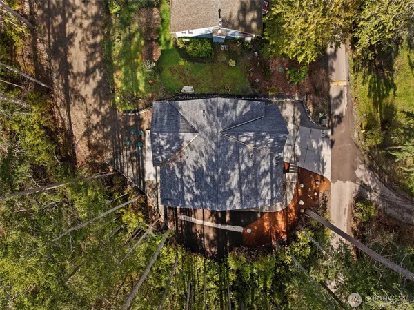 $1,045,000 | 630 8th Avenue, Fox Island, WA 98333