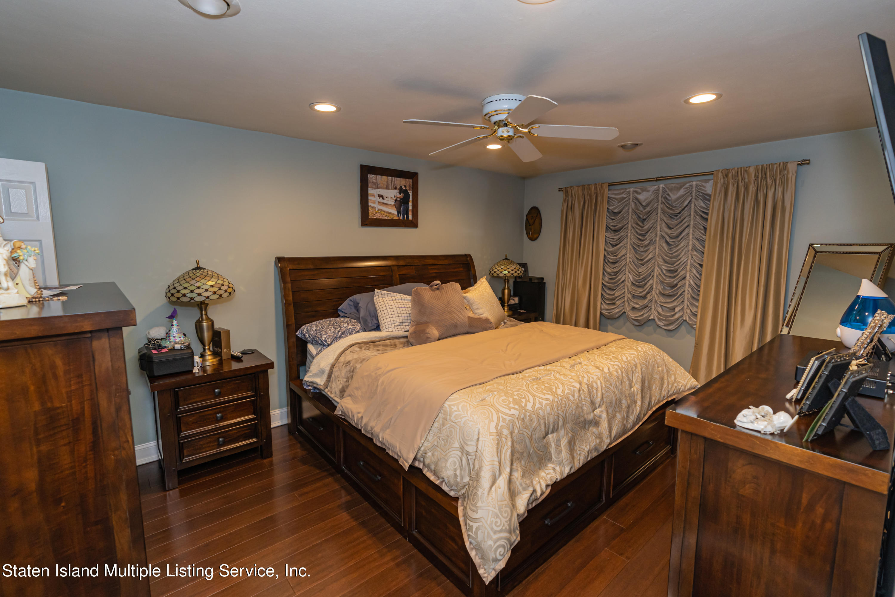449 Annadale Road Staten Island, NY 10312 - Photo 11 of 39 DSC02814