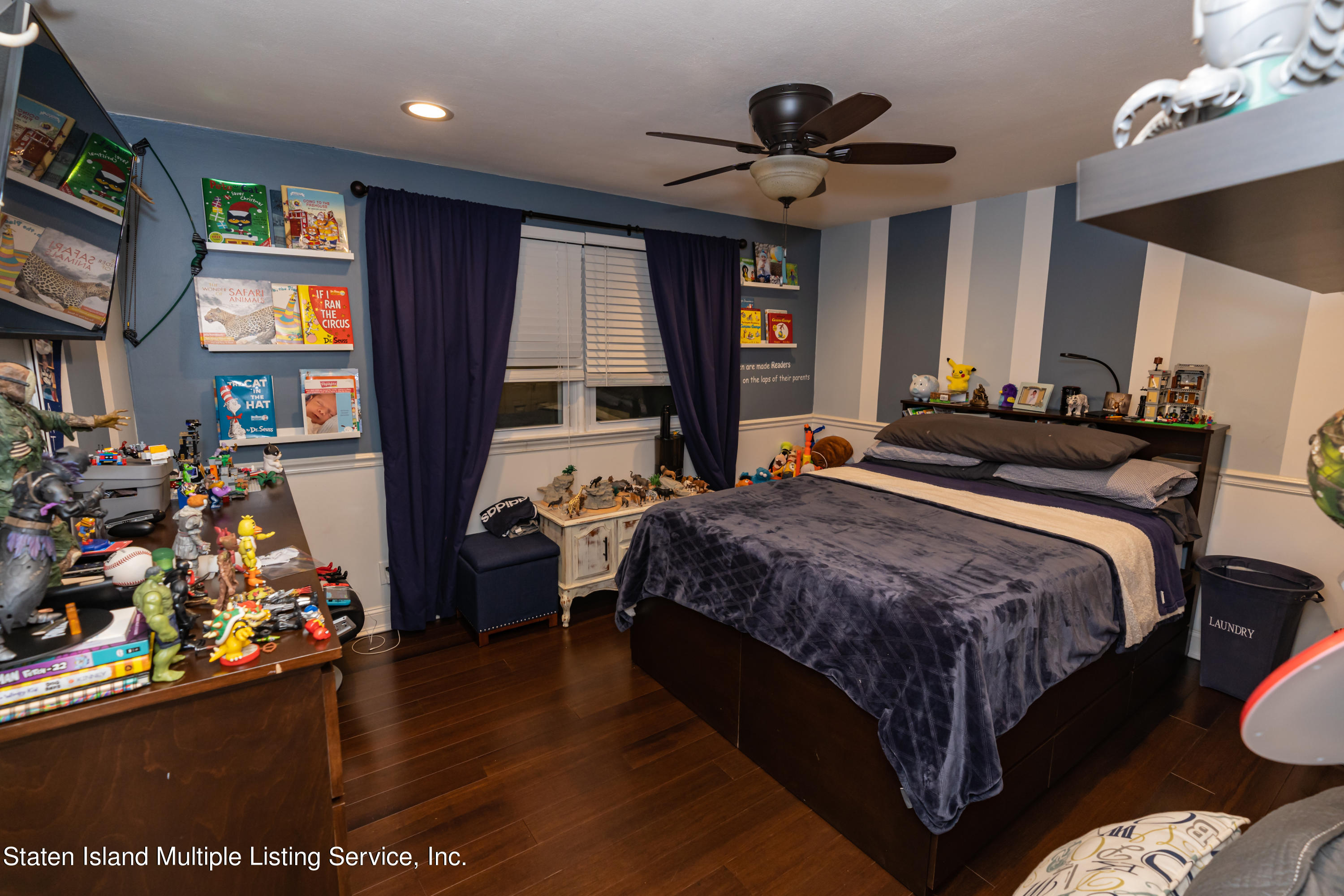 449 Annadale Road Staten Island, NY 10312 - Photo 13 of 39 DSC02817