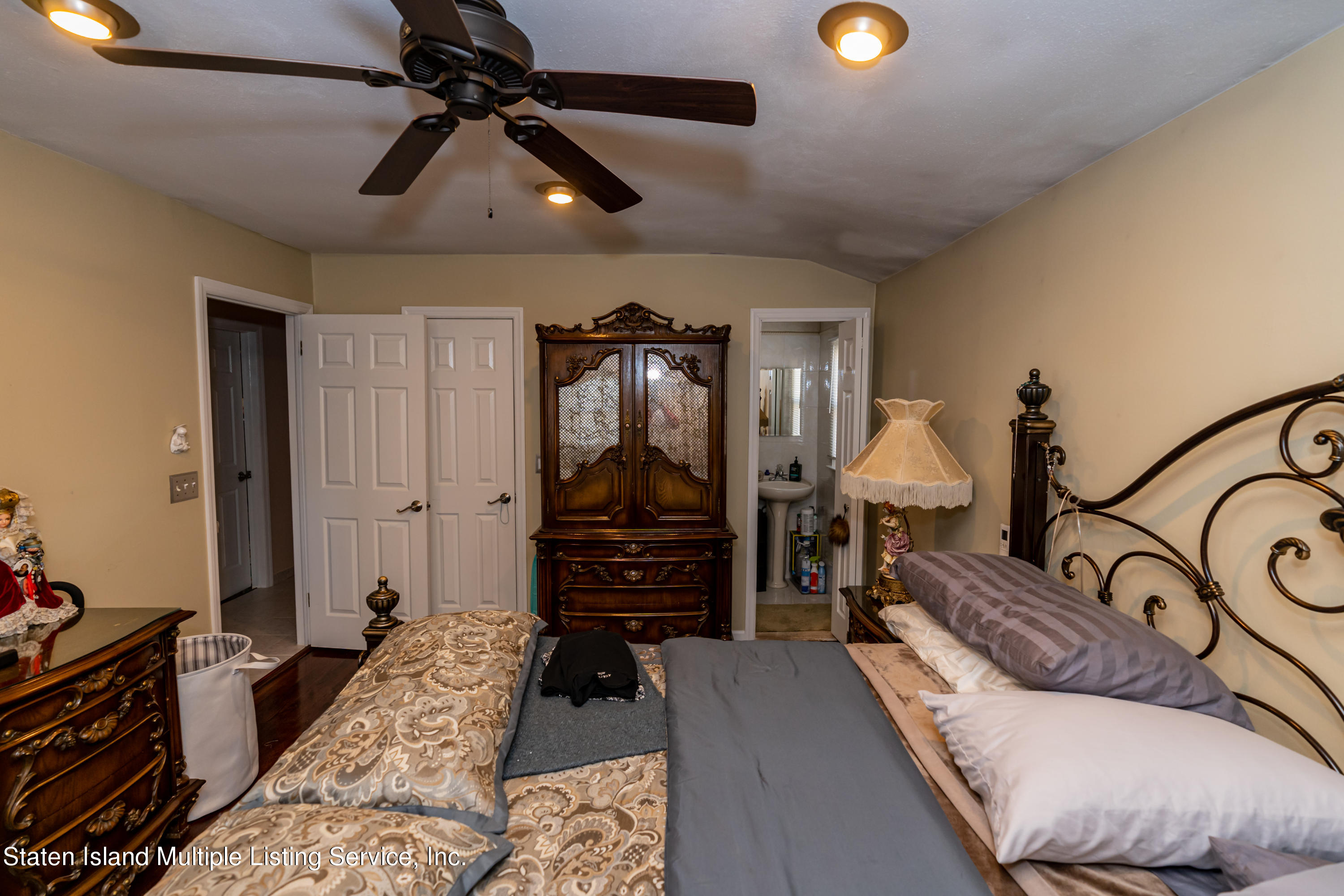 449 Annadale Road Staten Island, NY 10312 - Photo 26 of 39 DSC02998